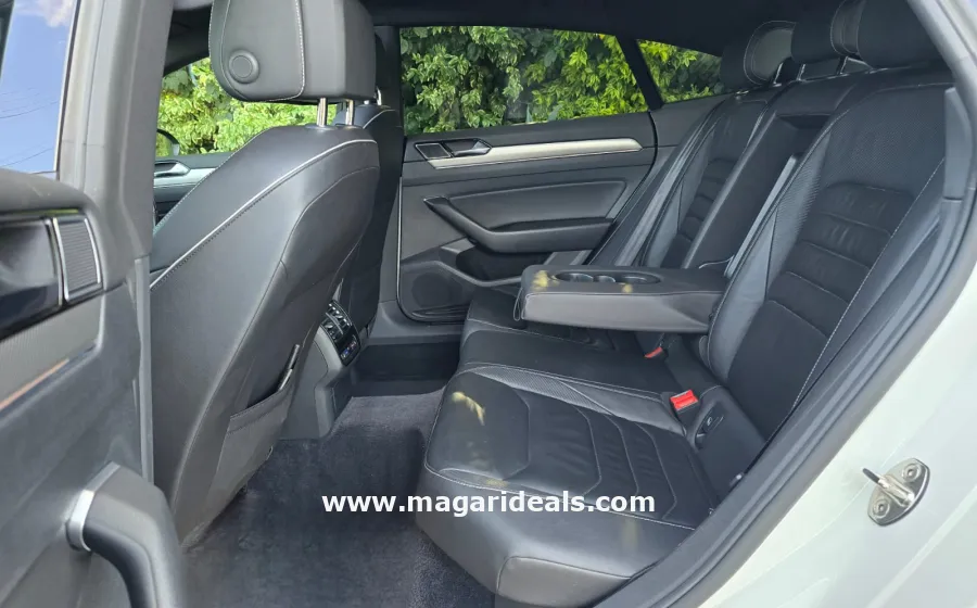 VW Arteon R-Line 2018 Model Sunroof in Kenya for Sale | Magari Deals