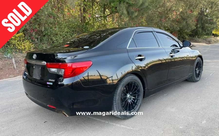 TOYOTA MARK X in Perfect Condition for Sale in Kenya | Magari Deals